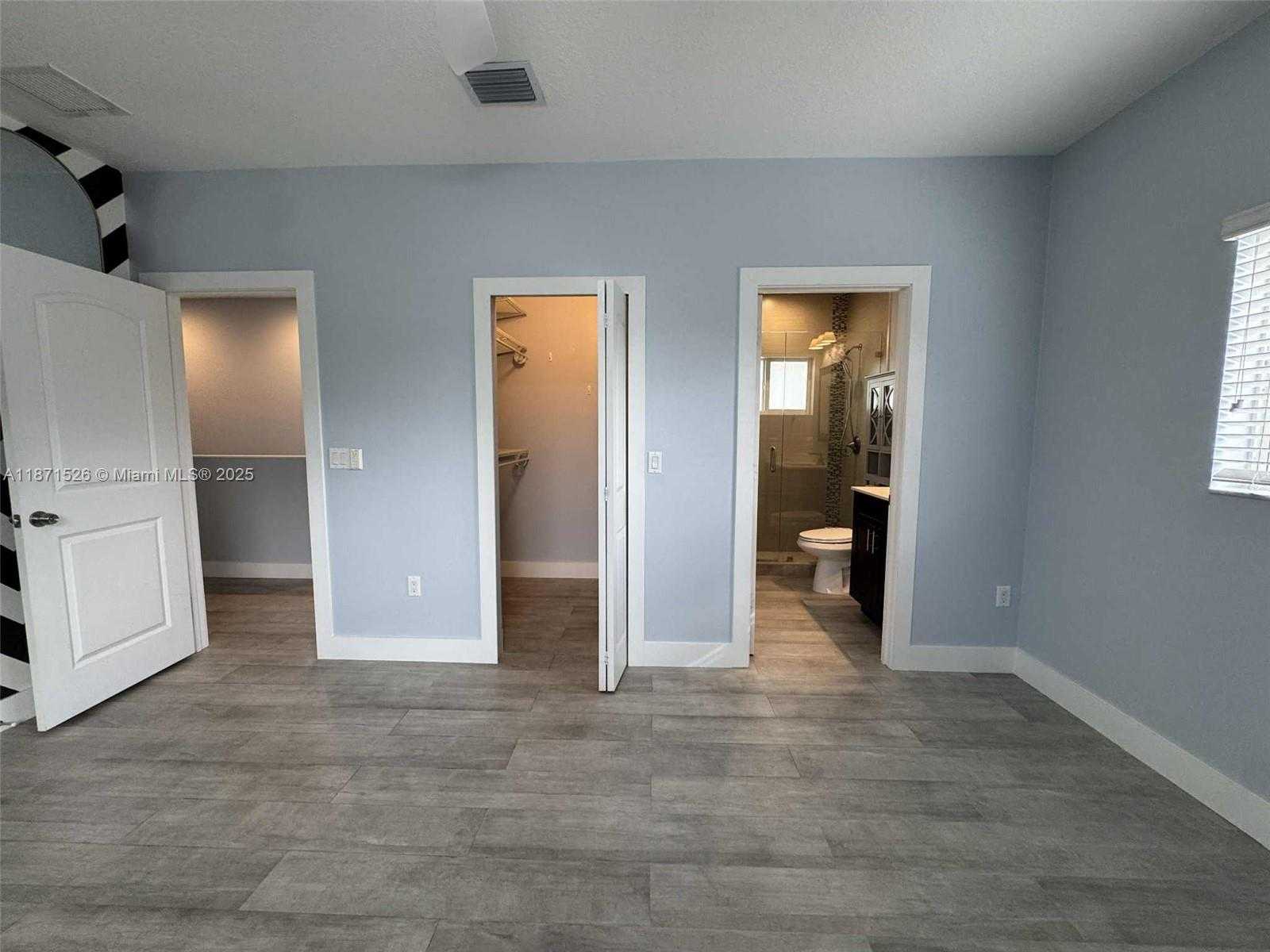 Small Image of 1315 ROYAL PALM DR #1315, Key Largo Number 11