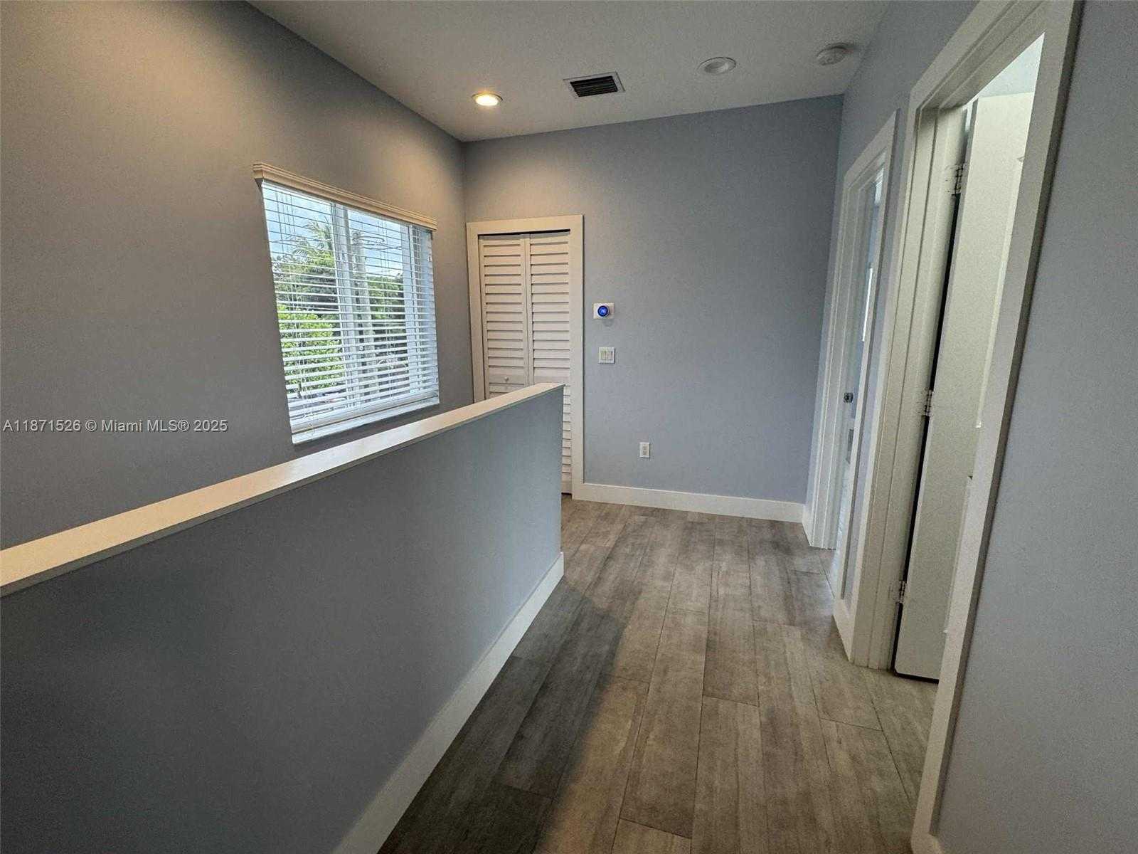 Small Image of 1315 ROYAL PALM DR #1315, Key Largo Number 18