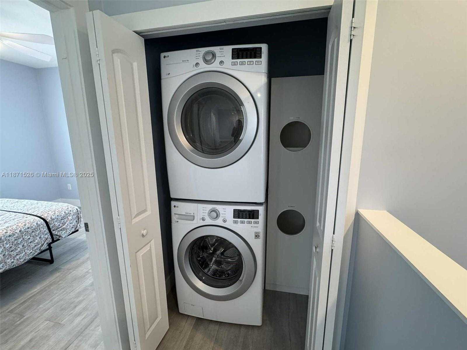 Small Image of 1315 ROYAL PALM DR #1315, Key Largo Number 19