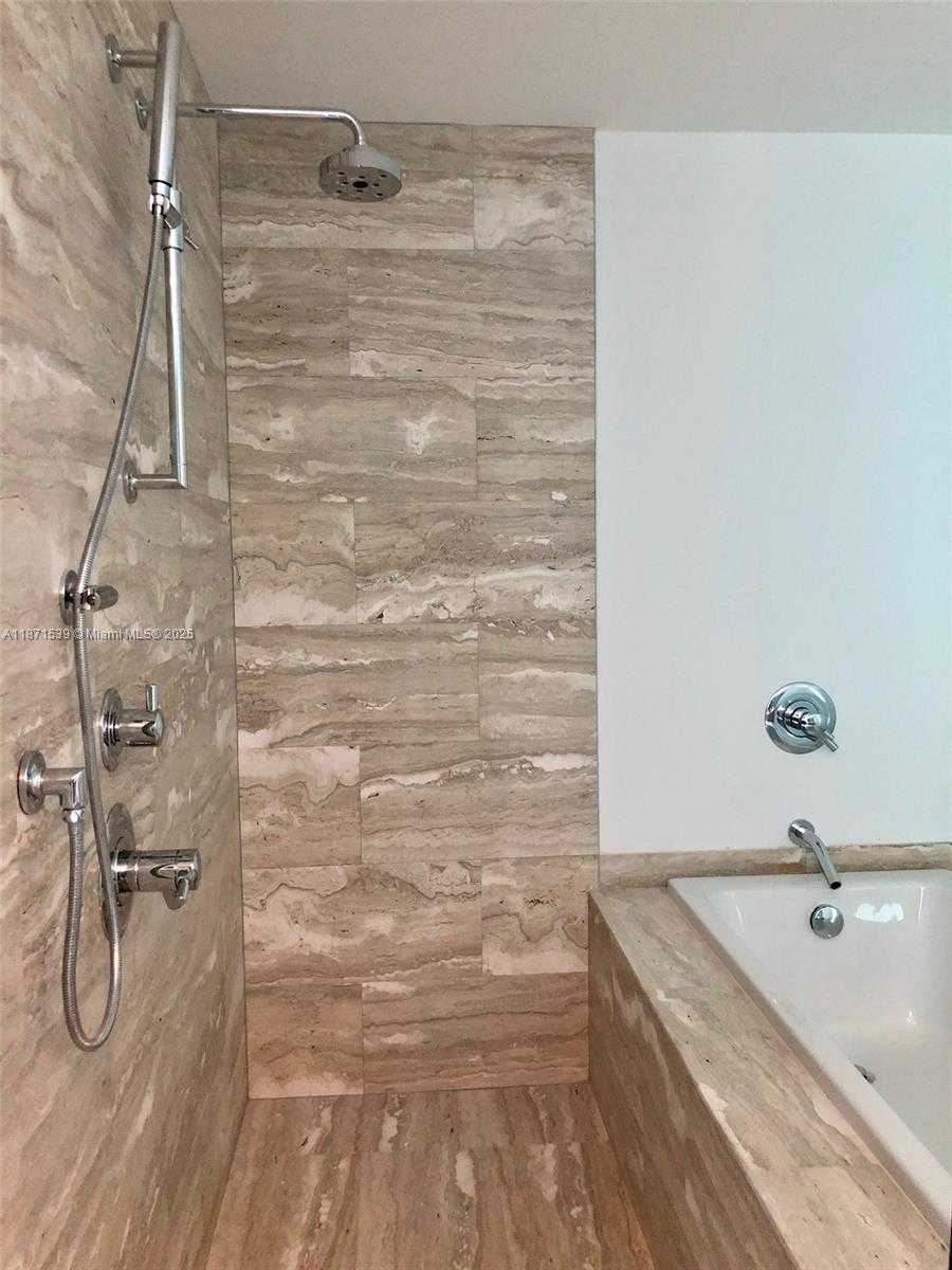 Small Image of 2900 NORTH EAST 7TH AVE #2404, Miami Number 14