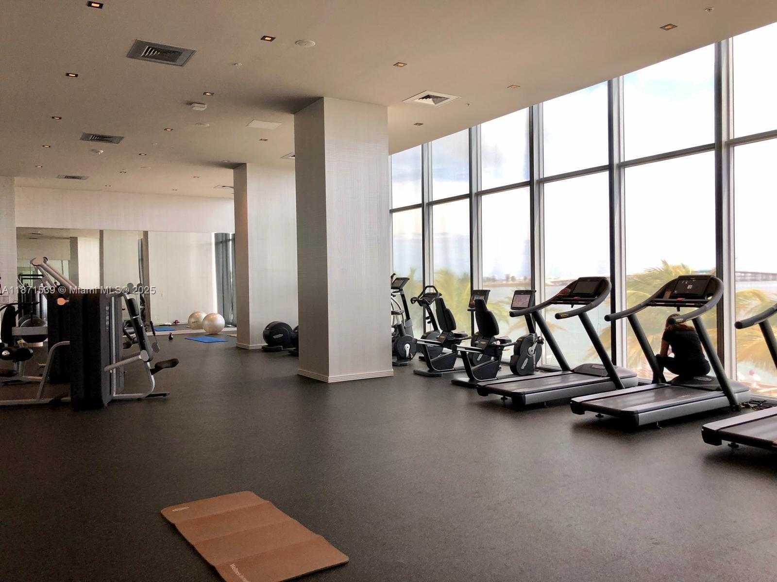 Small Image of 2900 NORTH EAST 7TH AVE #2404, Miami Number 23