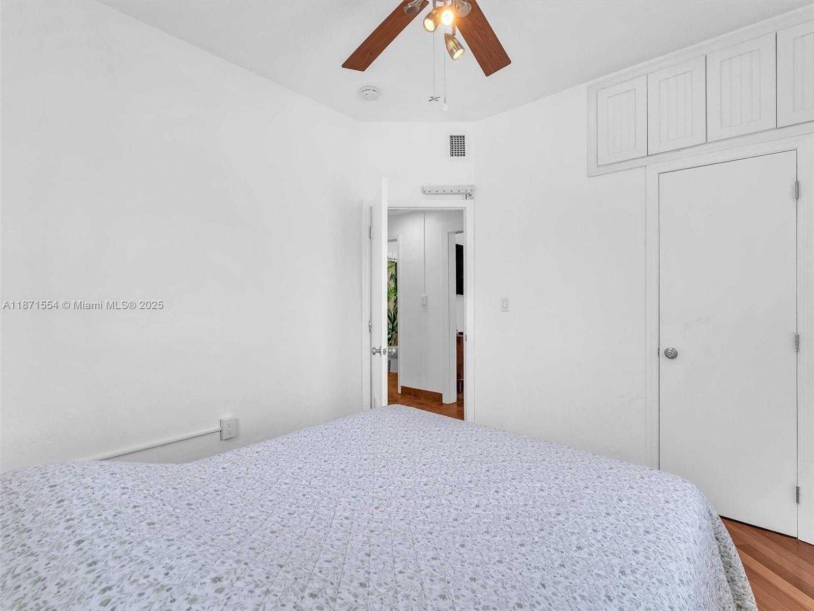 Small Image of 935 MERIDIAN AVE #3, Miami Beach Number 10