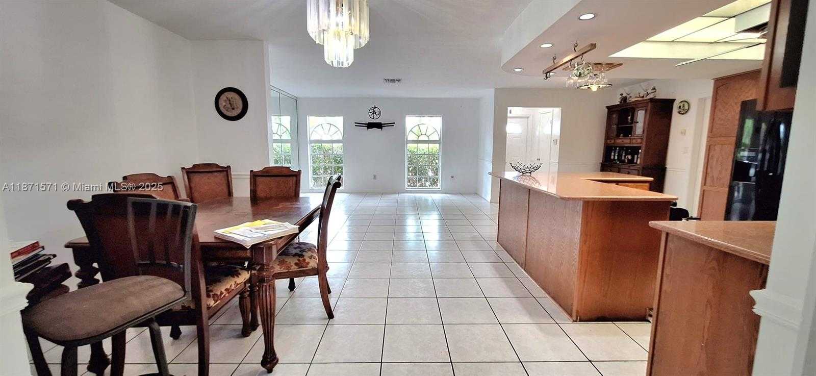Small Image of 15403 SOUTH WEST 107TH CT, Miami Number 13