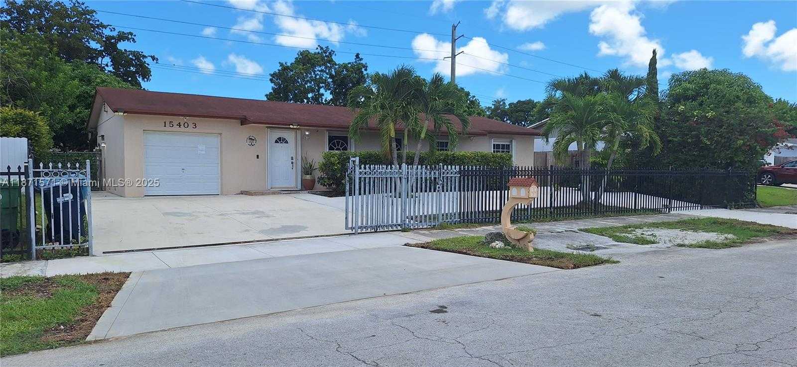 Small Image of 15403 SOUTH WEST 107TH CT, Miami Number 3