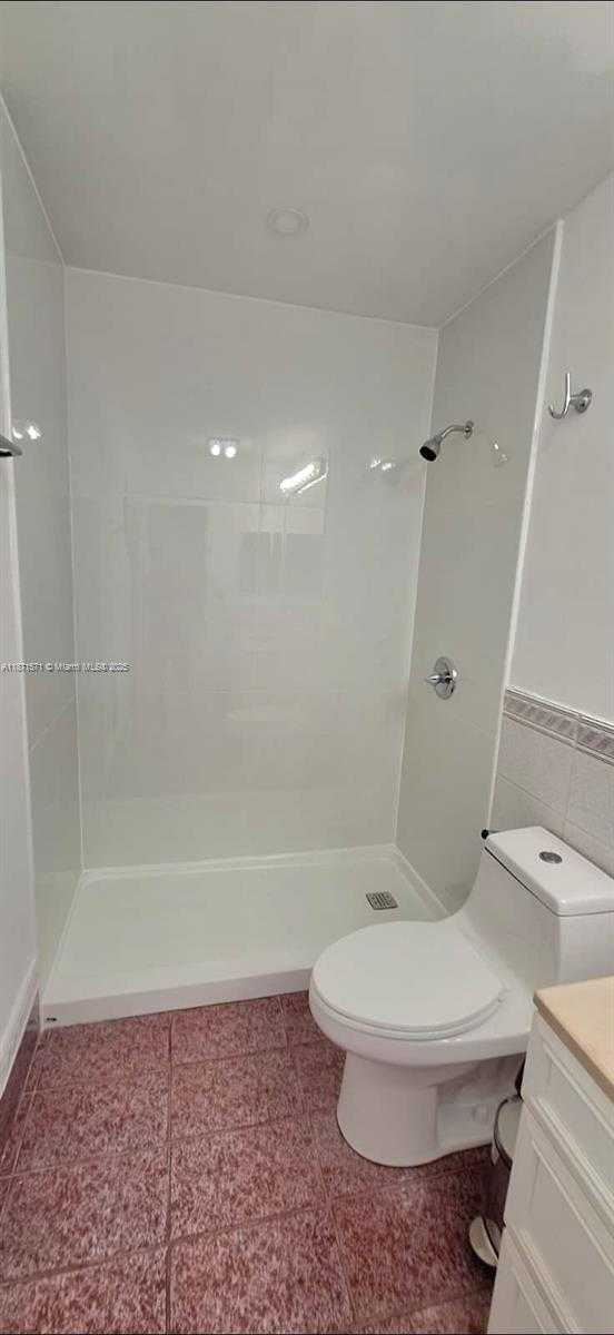 Small Image of 15403 SOUTH WEST 107TH CT, Miami Number 37