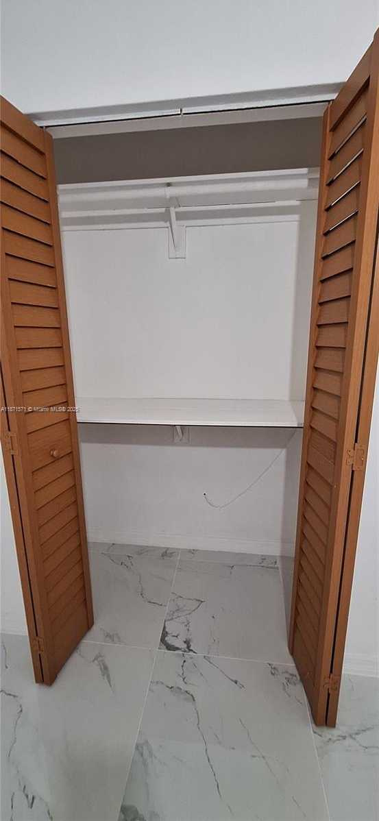 Small Image of 15403 SOUTH WEST 107TH CT, Miami Number 43