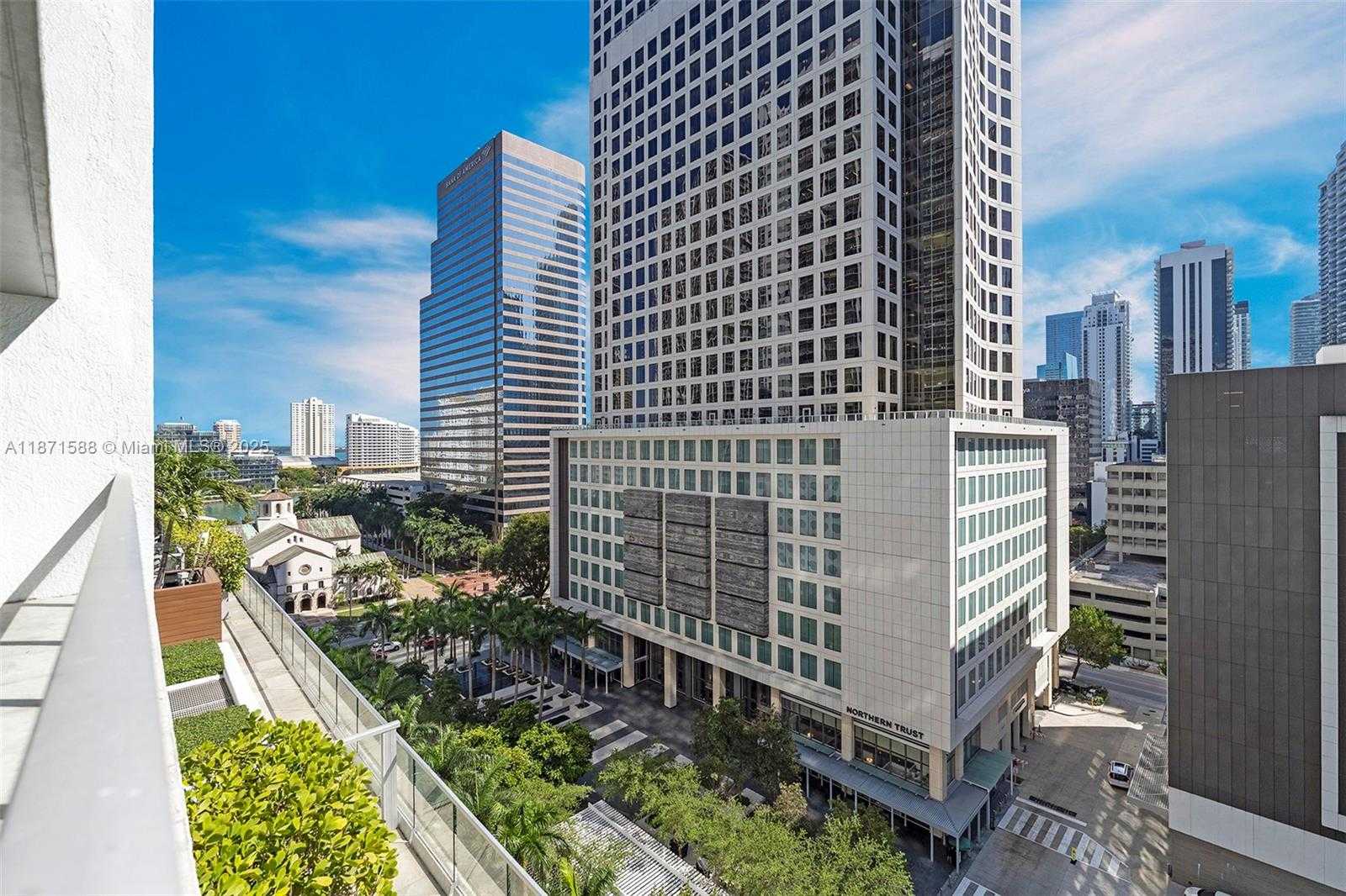 Small Image of 55 SOUTH EAST 6TH ST #1208, Miami Number 23