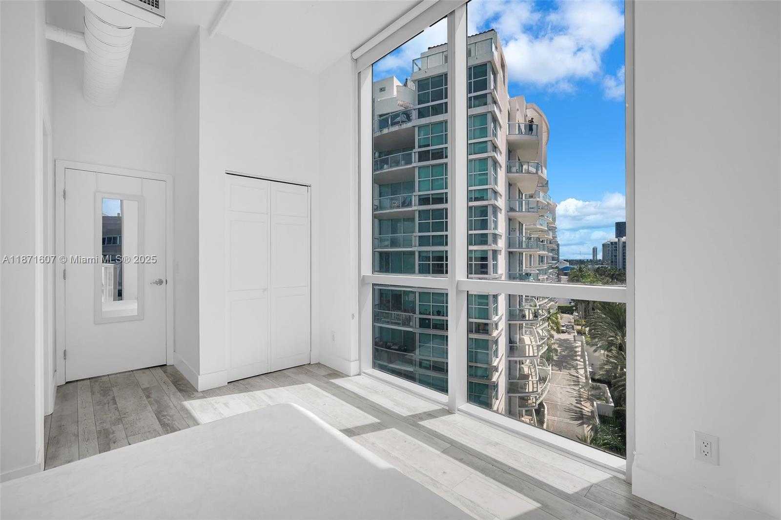 Small Image of 3029 NORTH EAST 188TH ST #725, Aventura Number 16