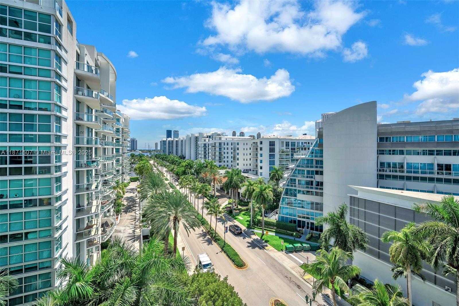 Small Image of 3029 NORTH EAST 188TH ST #725, Aventura Number 31