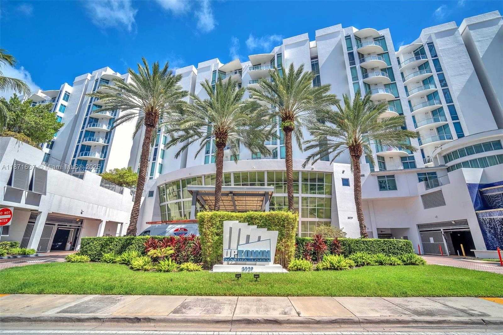 Small Image of 3029 NORTH EAST 188TH ST #725, Aventura Number 37