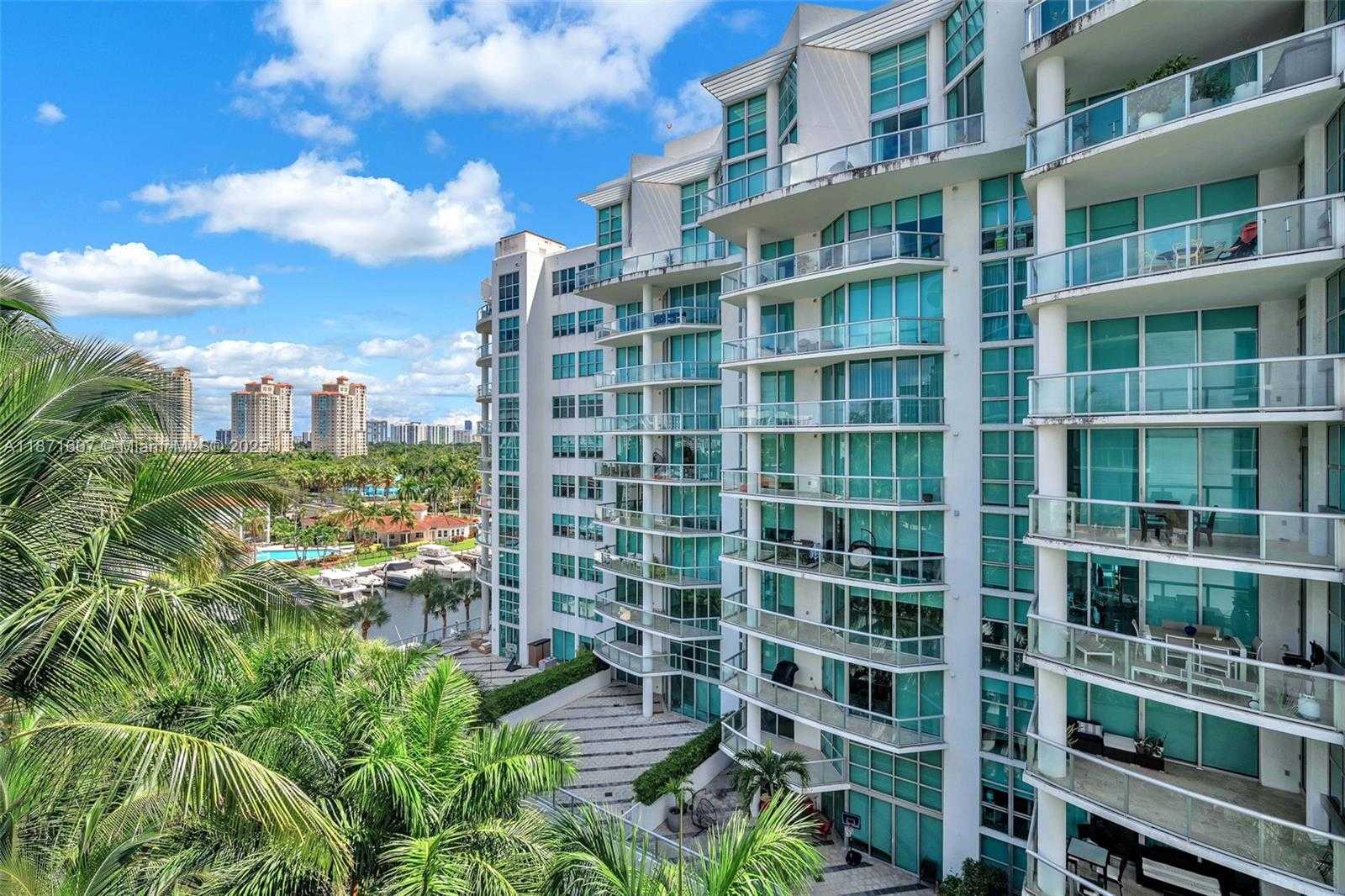 Small Image of 3029 NORTH EAST 188TH ST #725, Aventura Number 42