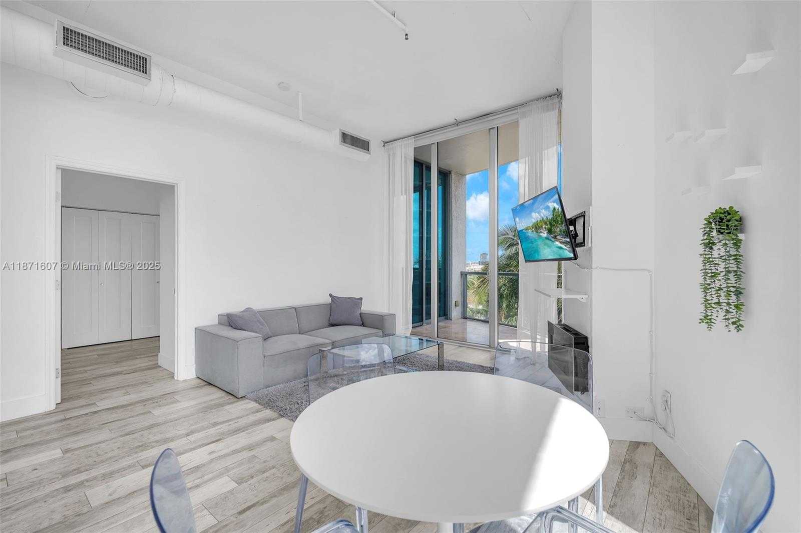 Small Image of 3029 NORTH EAST 188TH ST #725, Aventura Number 6