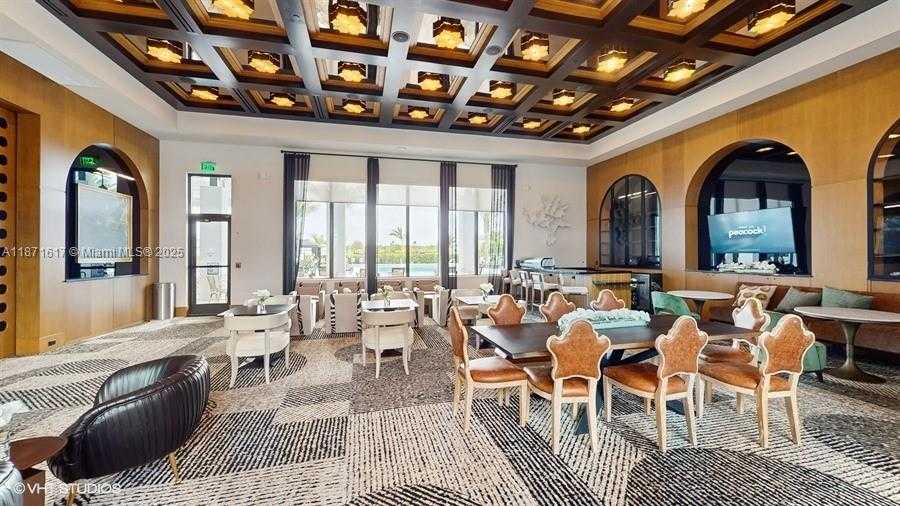 Small Image of 8350 ROYAL COUNTY DOWN RD, Boca Raton Number 41