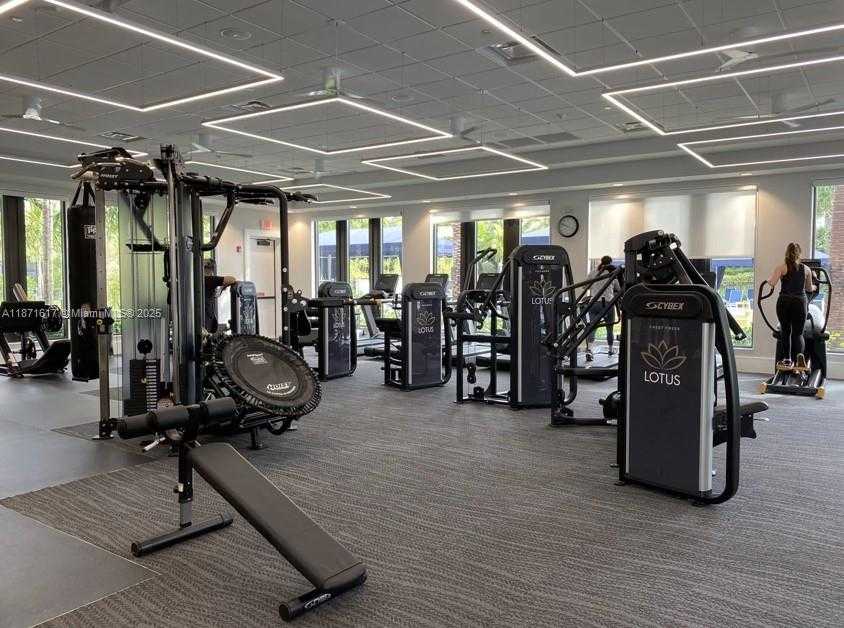 Small Image of 8350 ROYAL COUNTY DOWN RD, Boca Raton Number 50