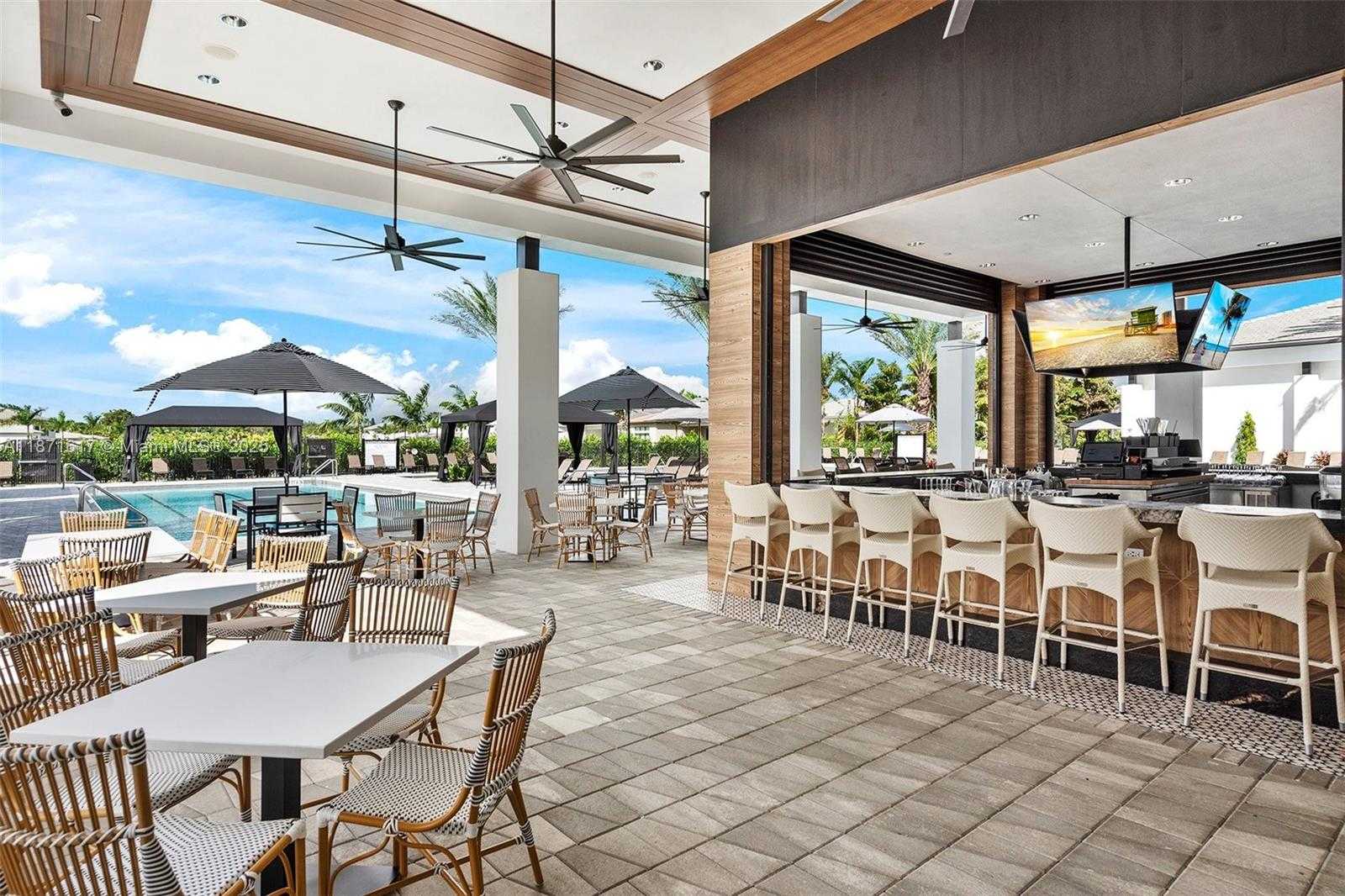 Small Image of 8350 ROYAL COUNTY DOWN RD, Boca Raton Number 53