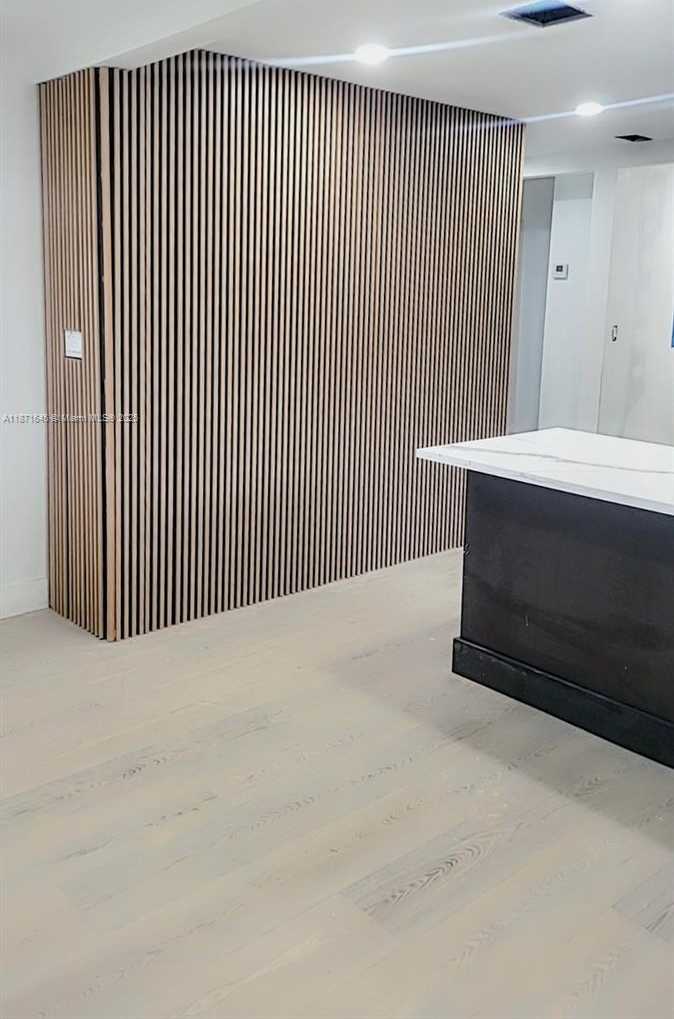 Small Image of 2310 NORTH WEST 103RD ST #Front, Miami Number 17
