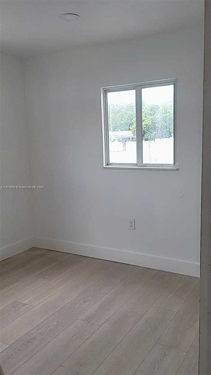 Small Image of 2310 NORTH WEST 103RD ST #Front, Miami Number 5
