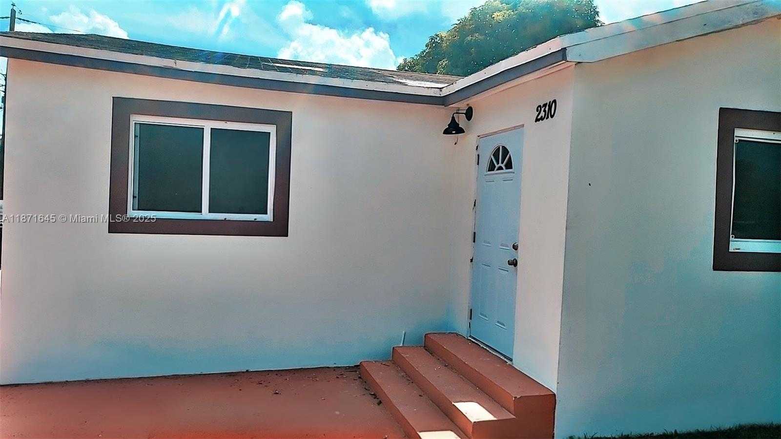 Small Image of 2310 NORTH WEST 103RD ST #Front, Miami Number 8