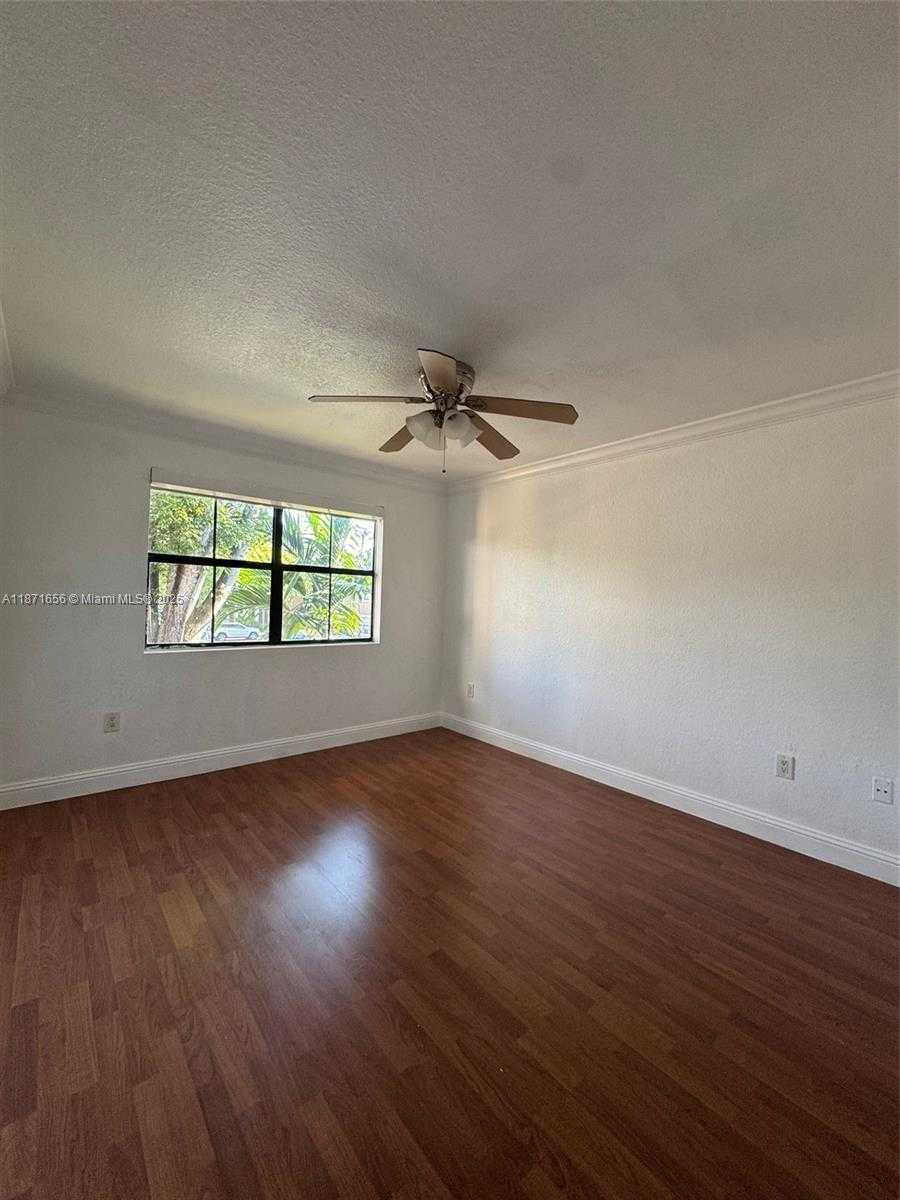 Small Image of 15560 SOUTH WEST 106 LN #1304, Miami Number 10