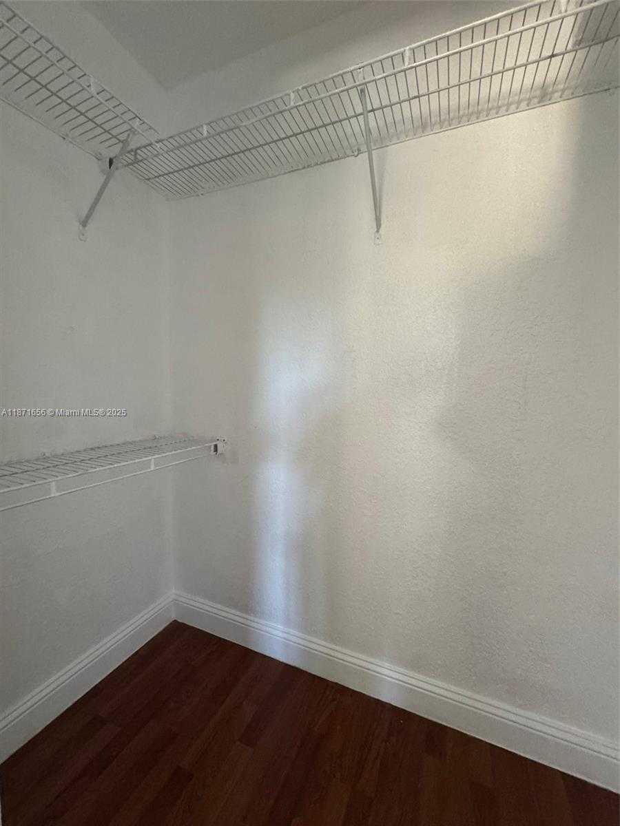 Small Image of 15560 SOUTH WEST 106 LN #1304, Miami Number 12