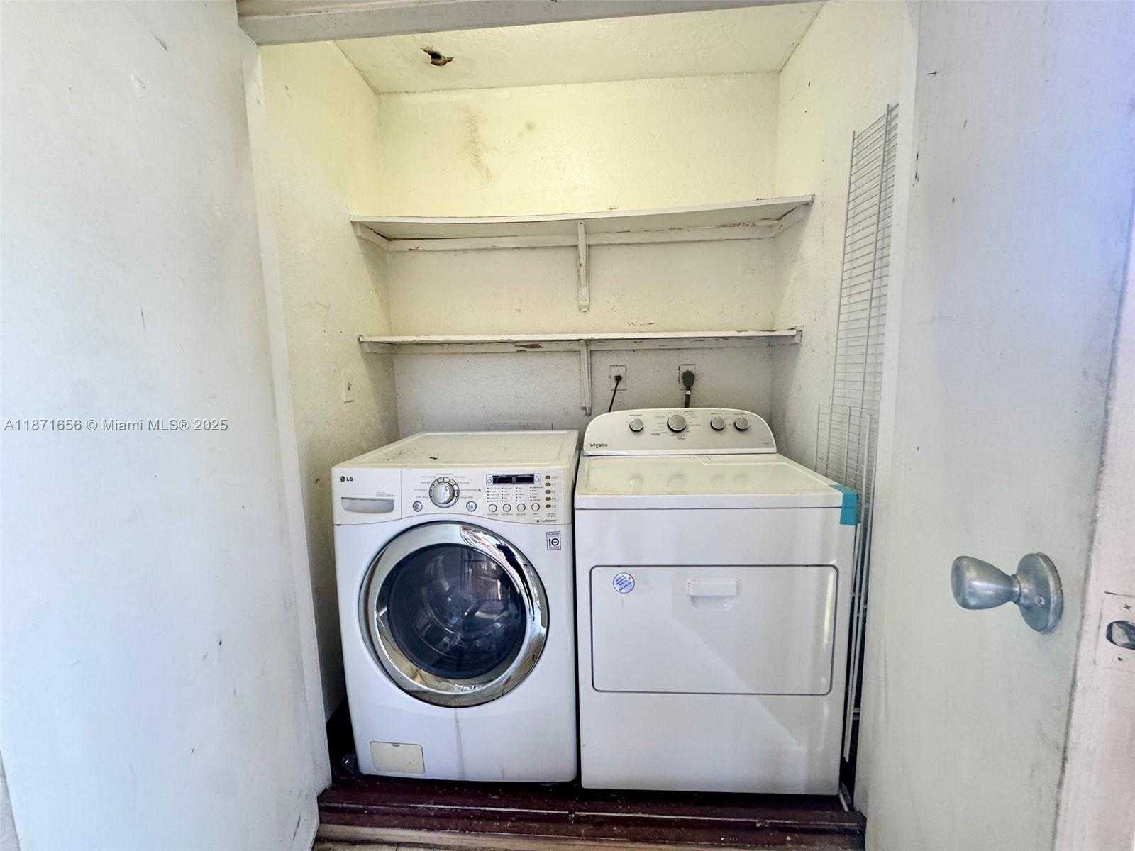 Small Image of 15560 SOUTH WEST 106 LN #1304, Miami Number 15