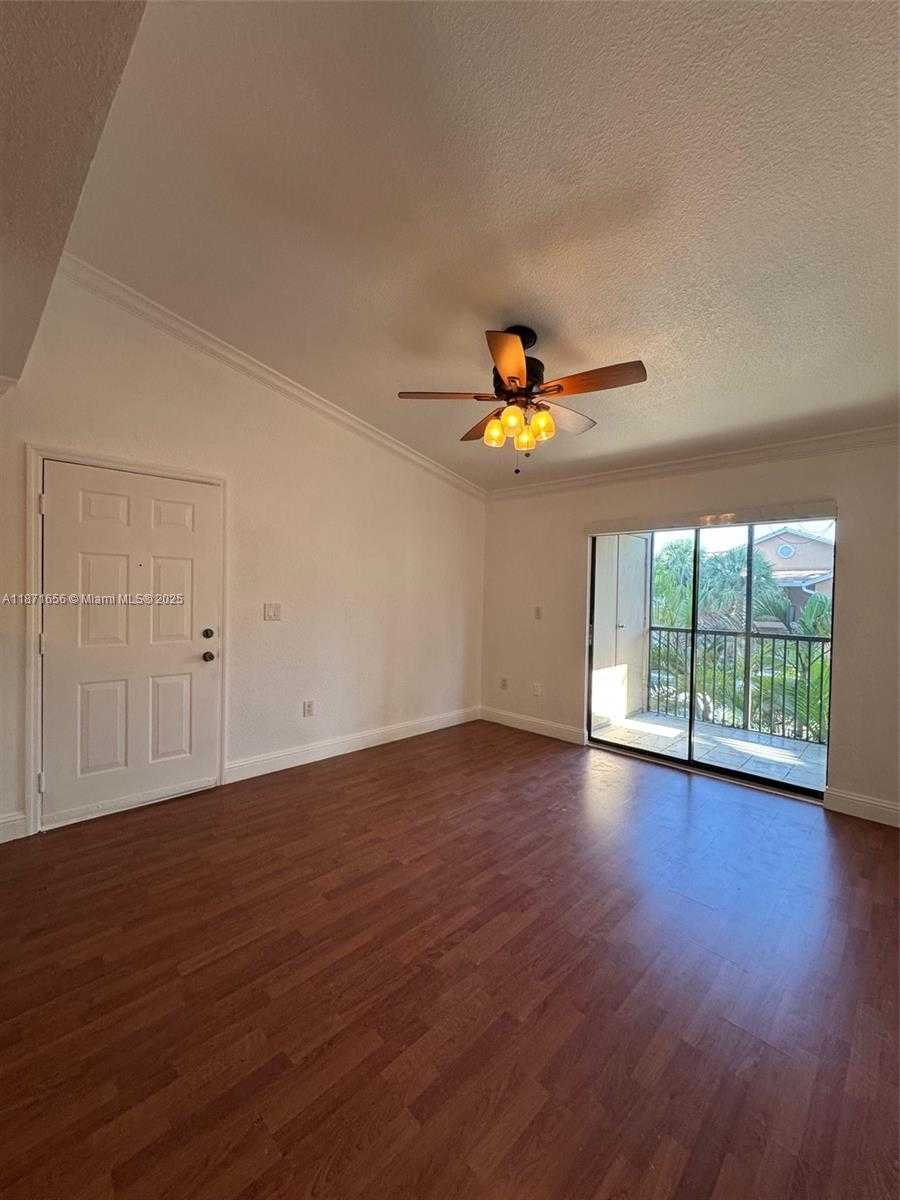 Small Image of 15560 SOUTH WEST 106 LN #1304, Miami Number 5