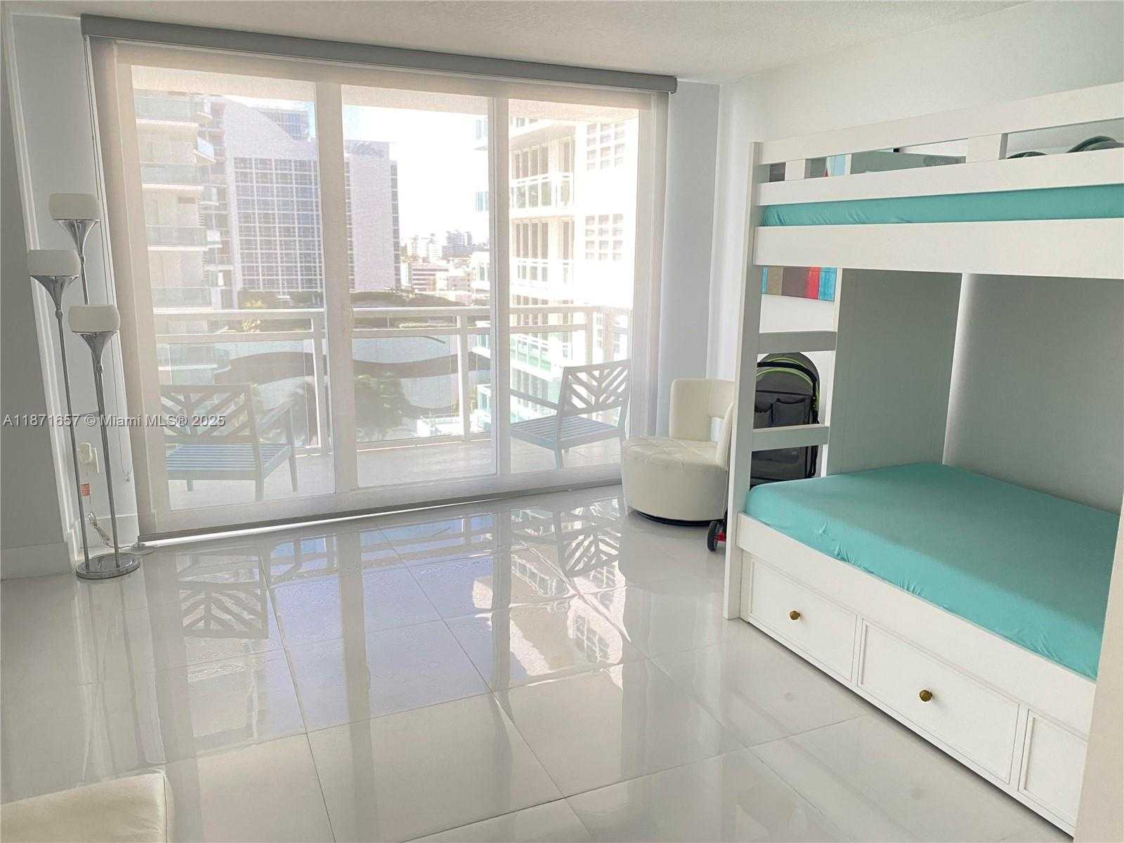 Small Image of 6917 COLLINS AVE #1205, Miami Beach Number 12