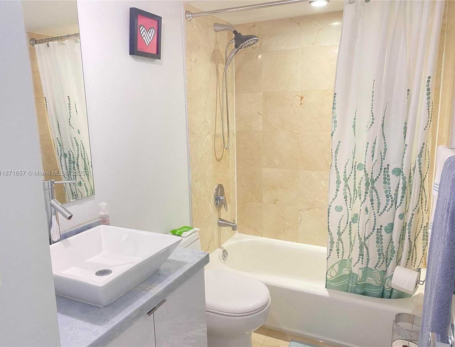 Small Image of 6917 COLLINS AVE #1205, Miami Beach Number 13