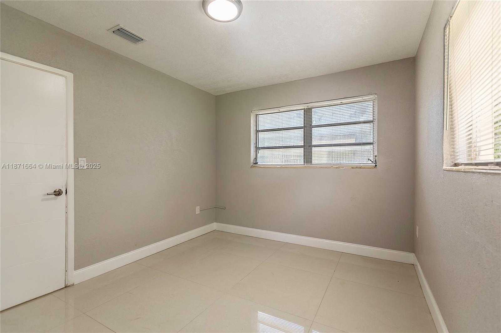 Small Image of 270 NORTH WEST 81ST ST, Miami Number 21