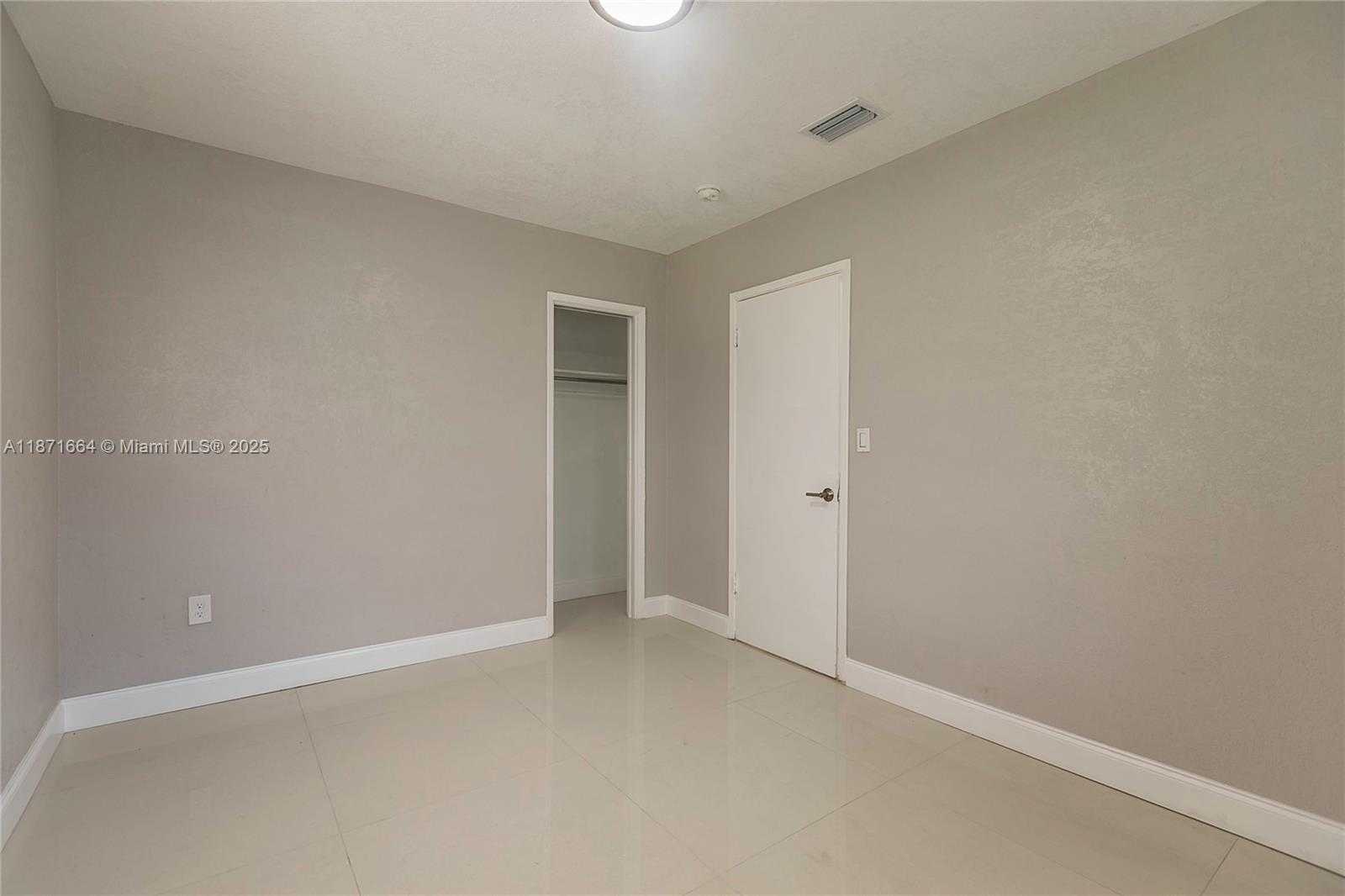 Small Image of 270 NORTH WEST 81ST ST, Miami Number 22