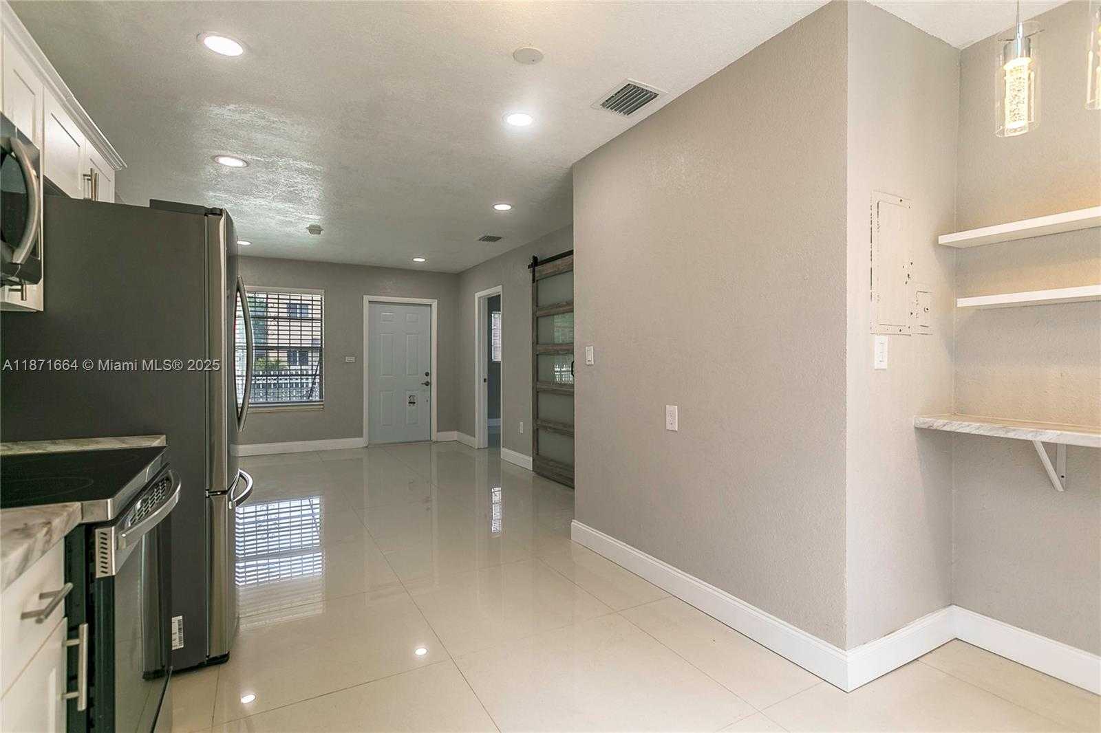 Small Image of 270 NORTH WEST 81ST ST, Miami Number 5