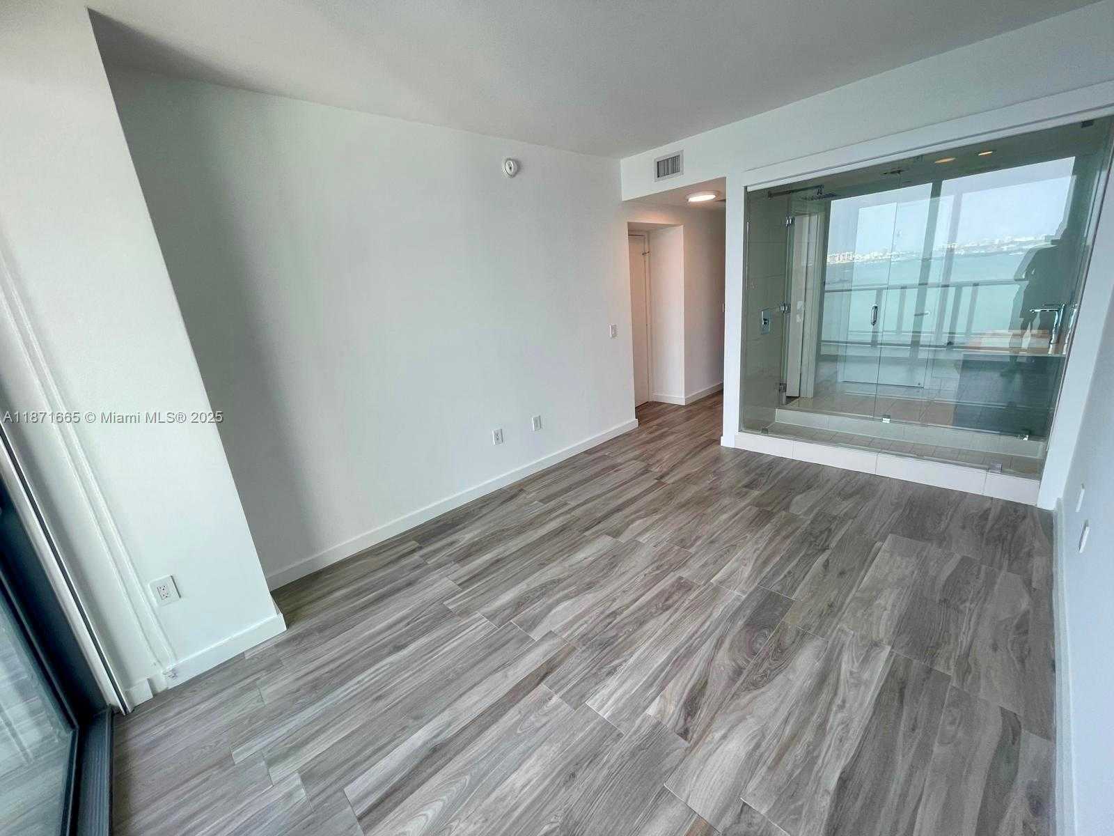 Small Image of 460 NORTH EAST 28TH ST #1802, Miami Number 9