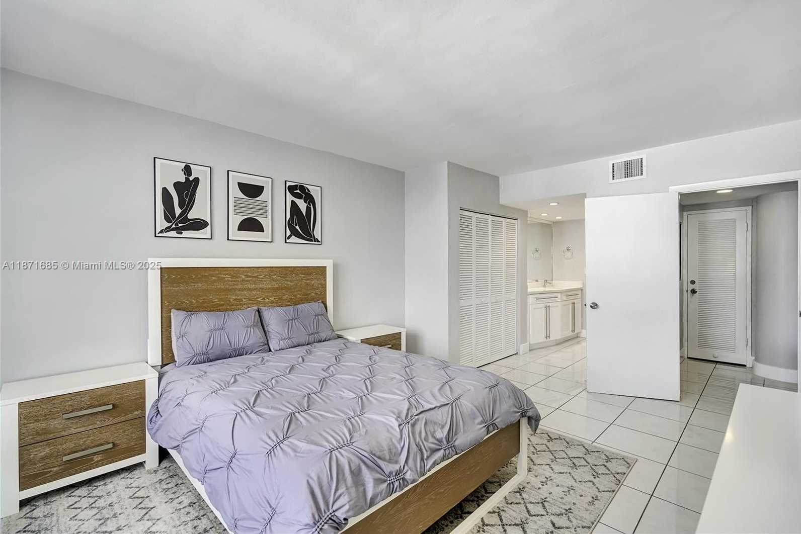 Small Image of 3725 SOUTH OCEAN DR #1519, Hollywood Number 10