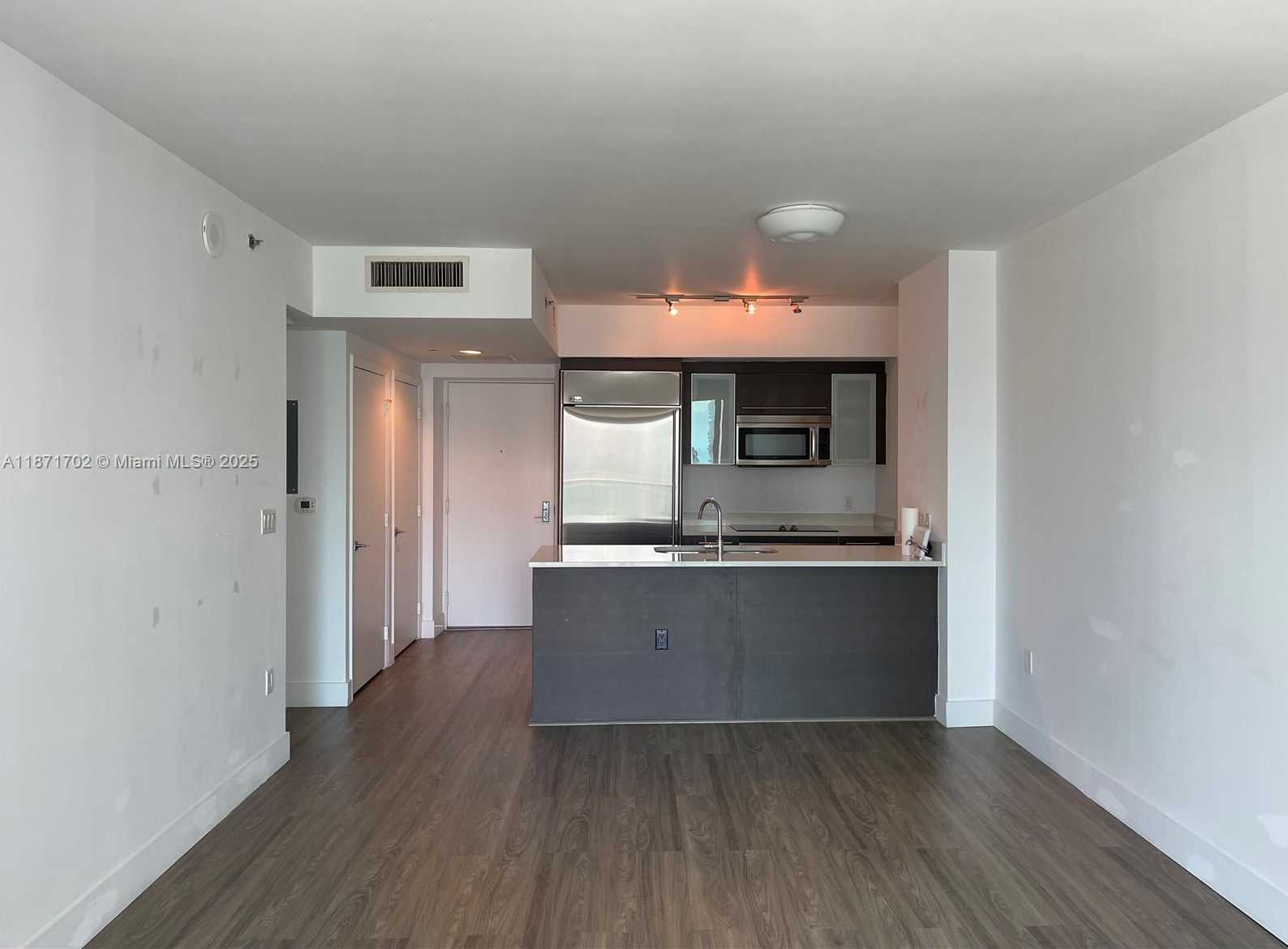 Small Image of 55 SOUTH EAST 6TH ST #3308, Miami Number 7