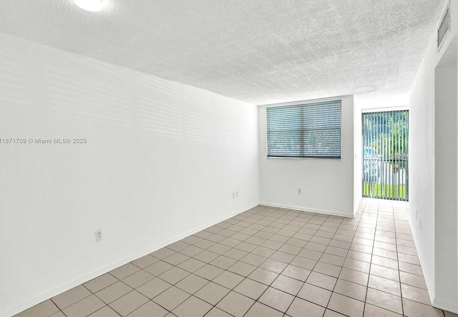 Small Image of 9401 SOUTH WEST 4TH ST #114, Miami Number 3