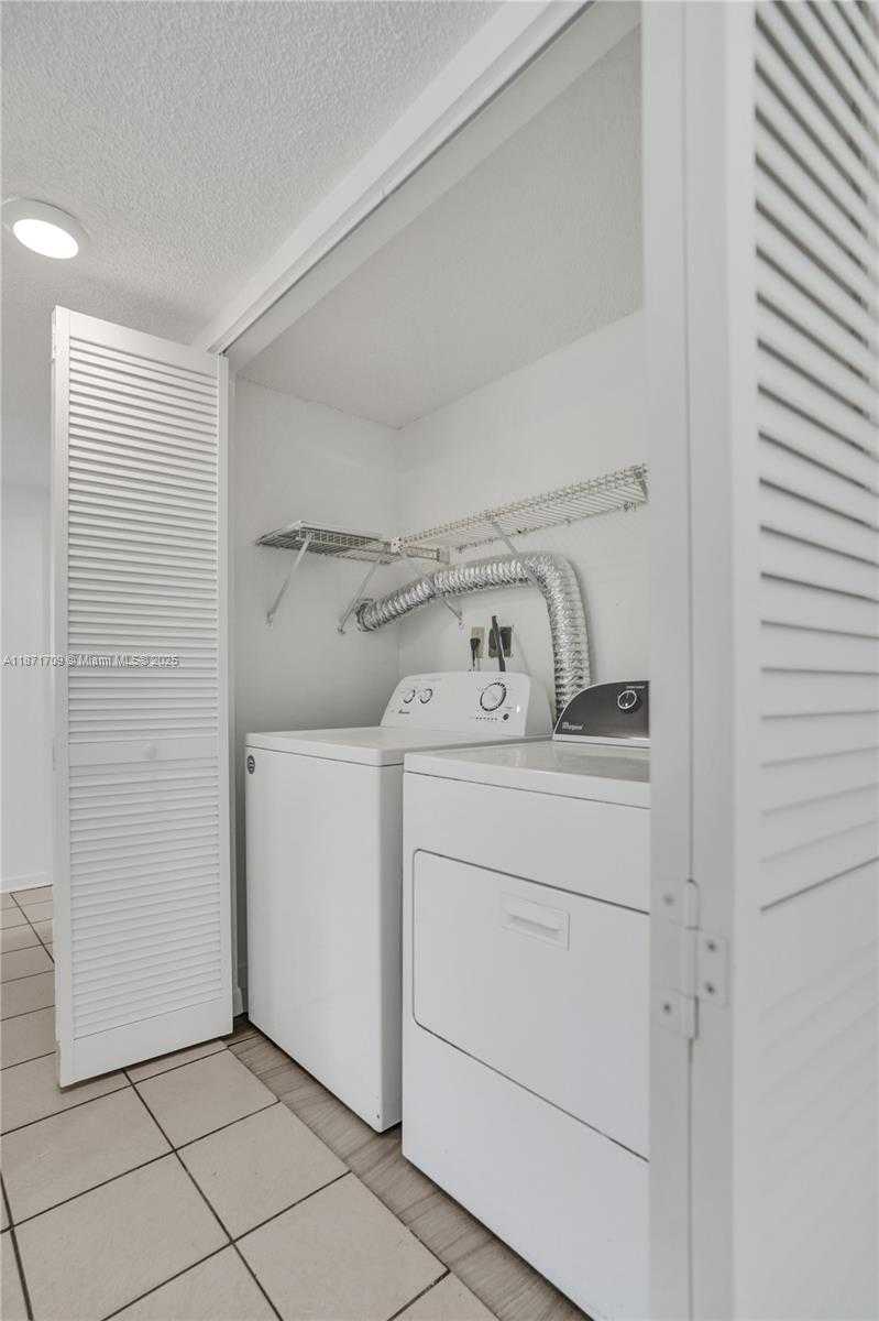 Small Image of 9401 SOUTH WEST 4TH ST #114, Miami Number 7