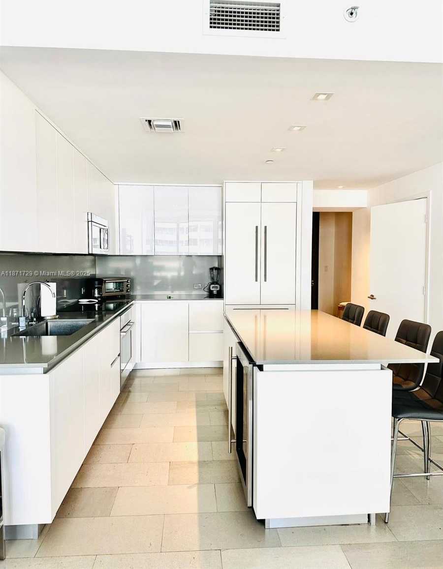 Small Image of 88 SOUTH WEST 7TH ST #908, Miami Number 19