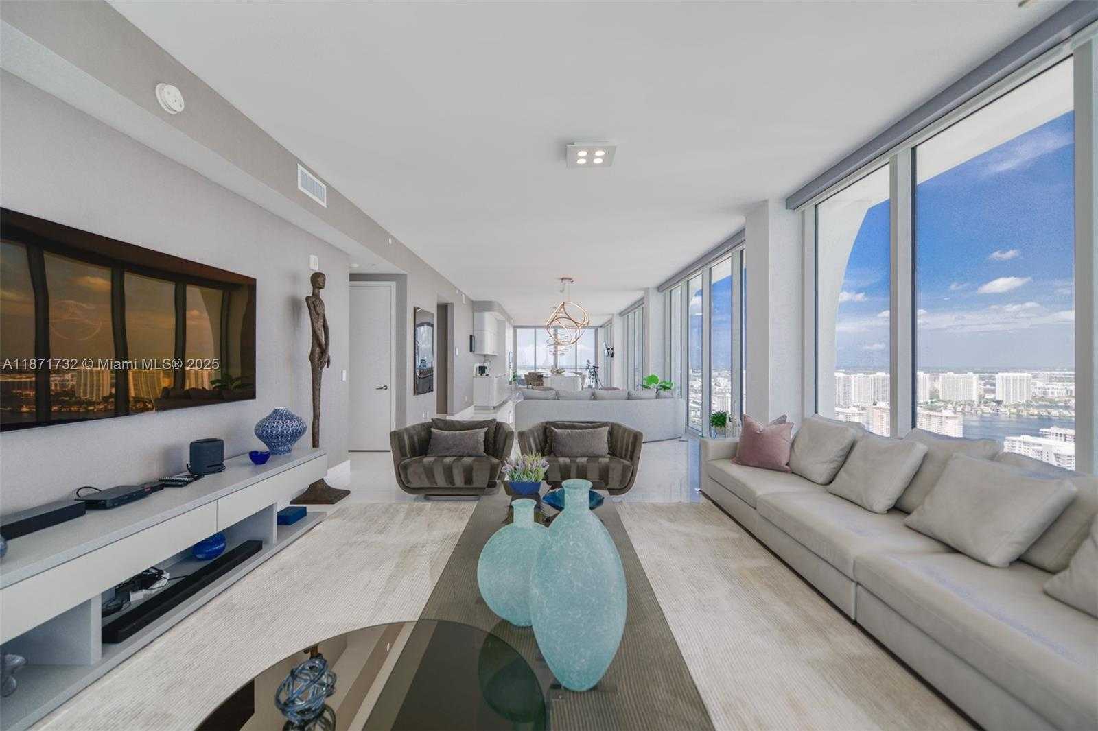 Small Image of 16901 COLLINS AVE #4005, Sunny Isles Beach Number 11