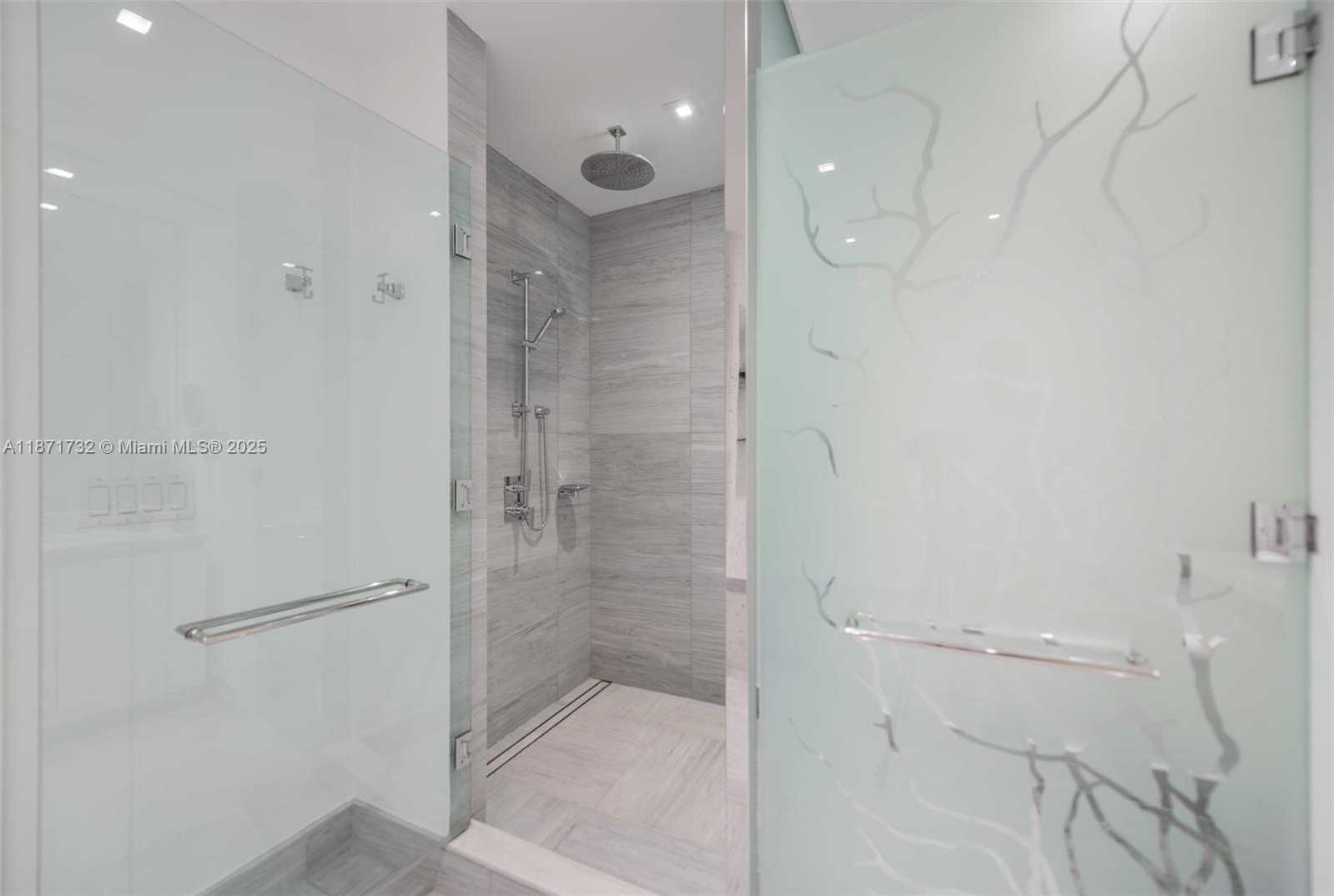 Small Image of 16901 COLLINS AVE #4005, Sunny Isles Beach Number 26