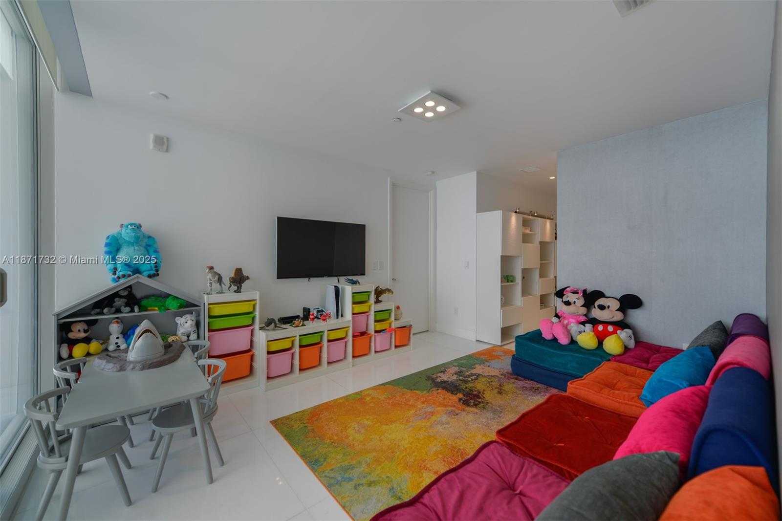 Small Image of 16901 COLLINS AVE #4005, Sunny Isles Beach Number 29