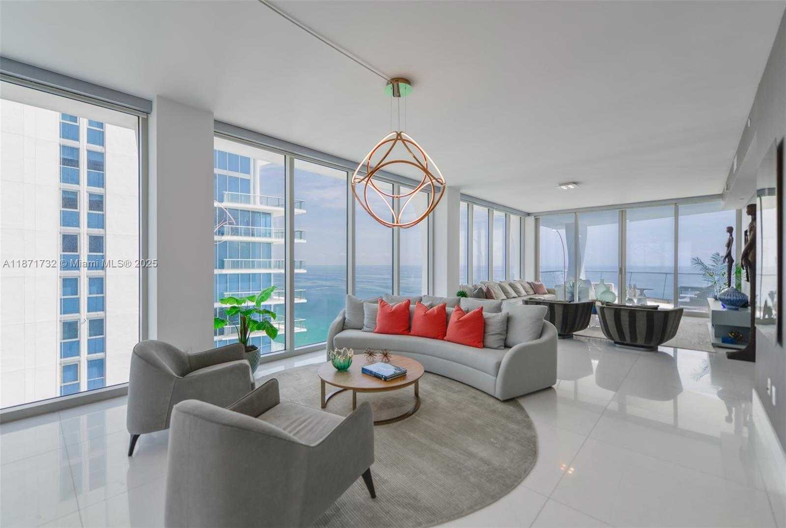 Small Image of 16901 COLLINS AVE #4005, Sunny Isles Beach Number 4