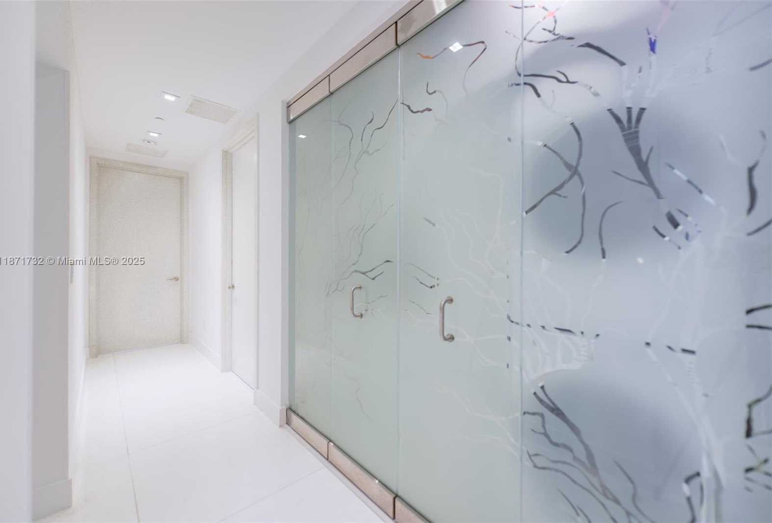 Small Image of 16901 COLLINS AVE #4005, Sunny Isles Beach Number 40
