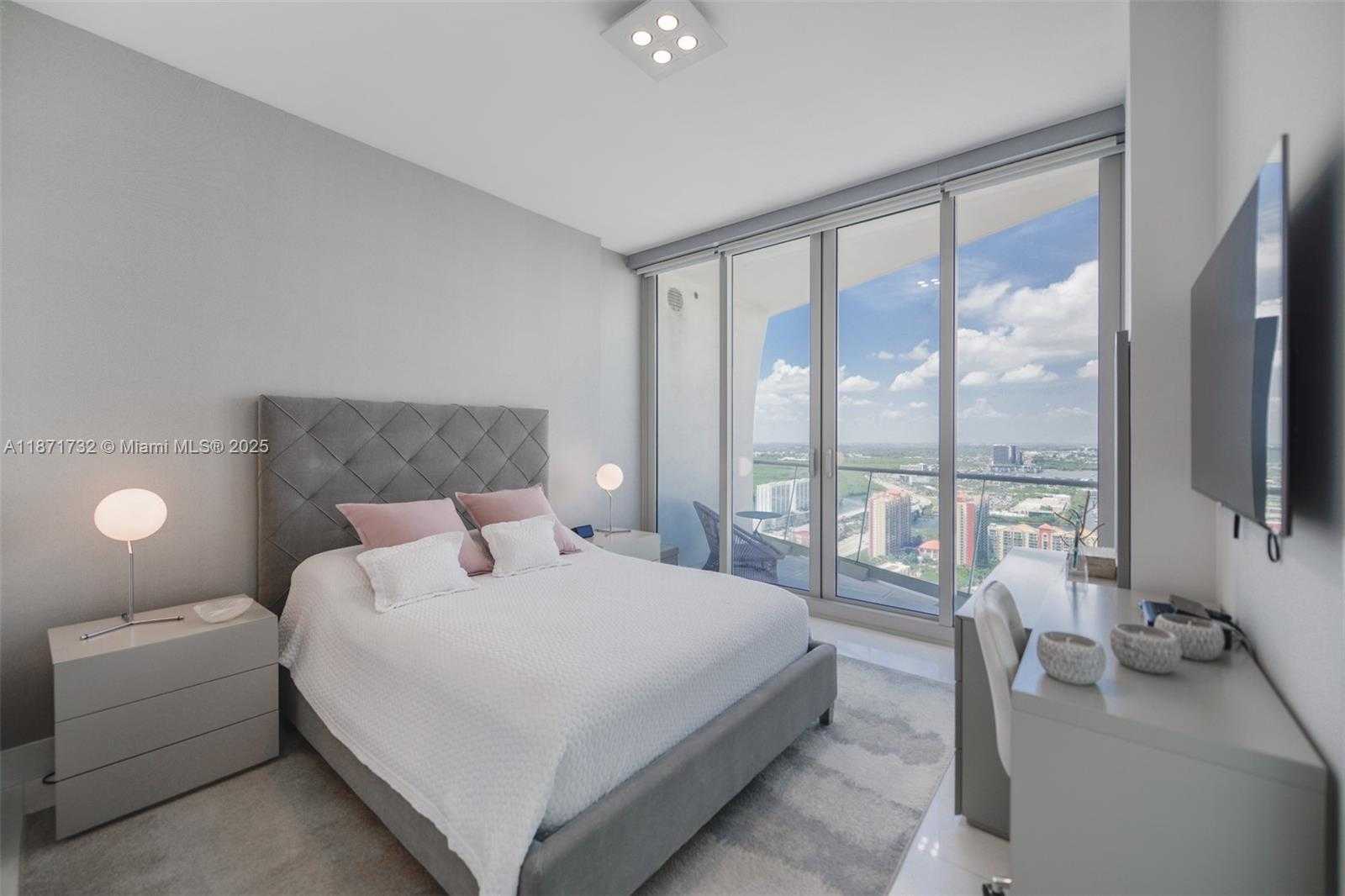 Small Image of 16901 COLLINS AVE #4005, Sunny Isles Beach Number 41