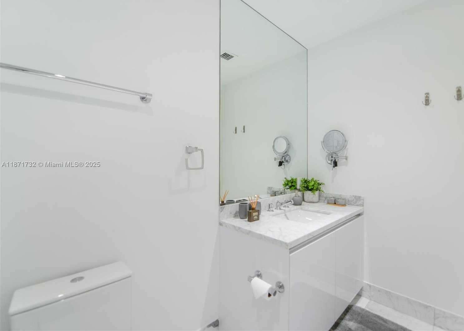 Small Image of 16901 COLLINS AVE #4005, Sunny Isles Beach Number 50