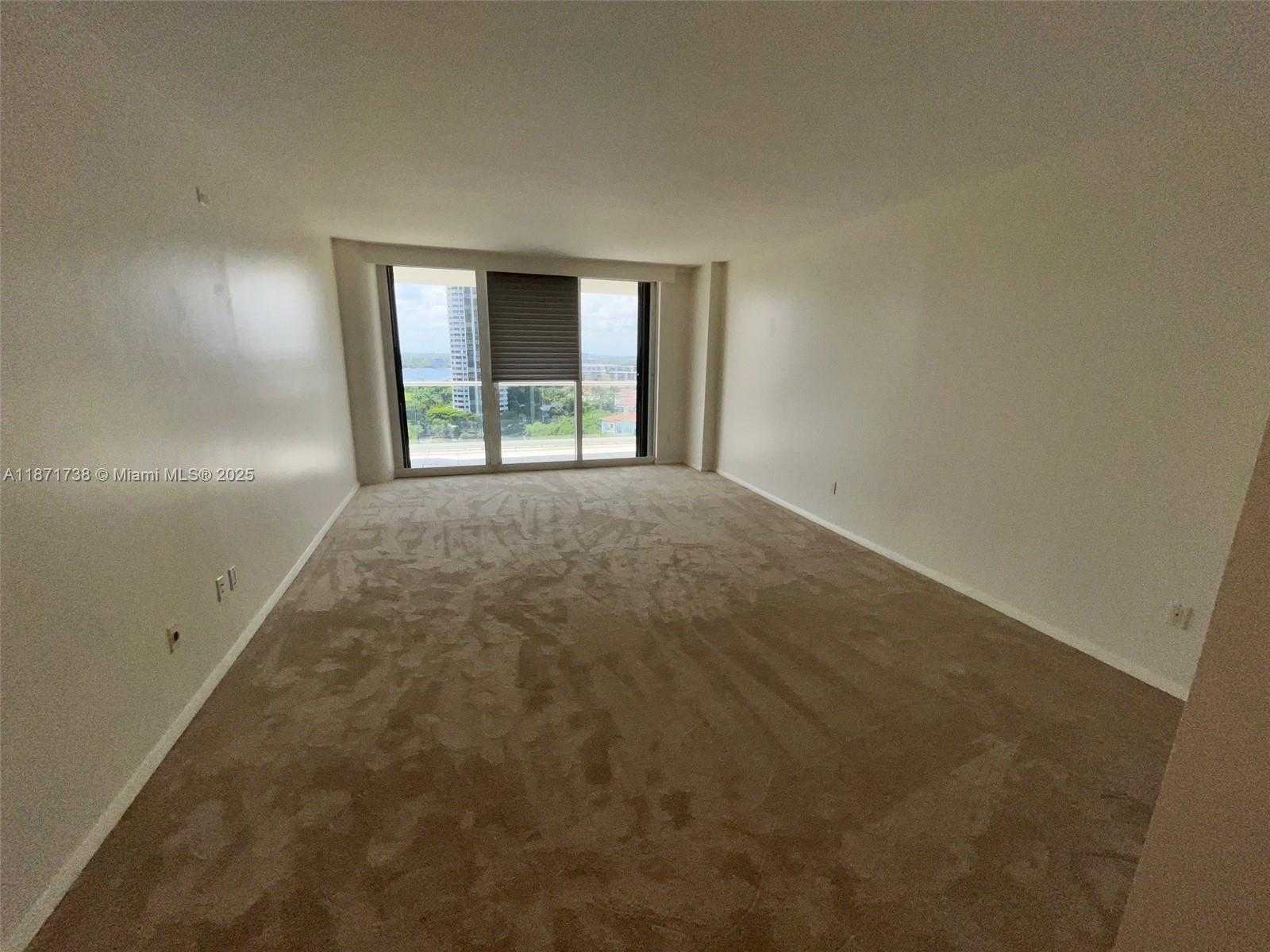 Small Image of 2600 ISLAND BLVD #1503, Aventura Number 11