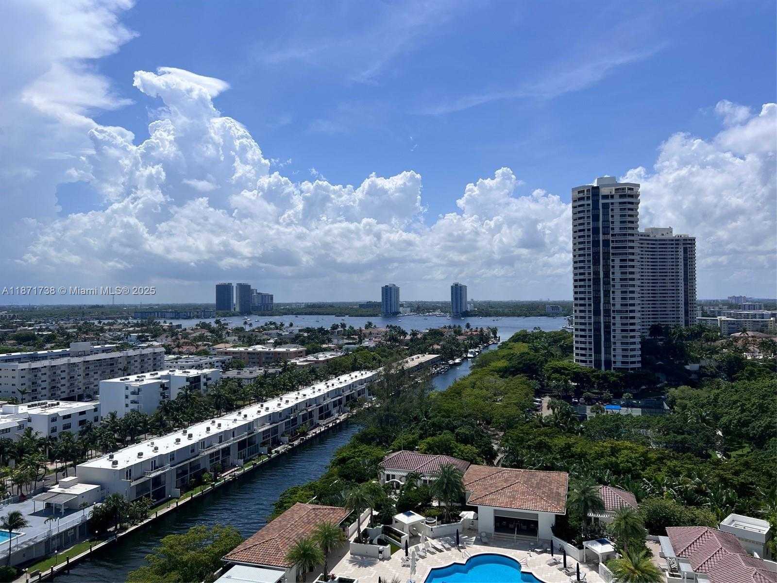 Small Image of 2600 ISLAND BLVD #1503, Aventura Number 18