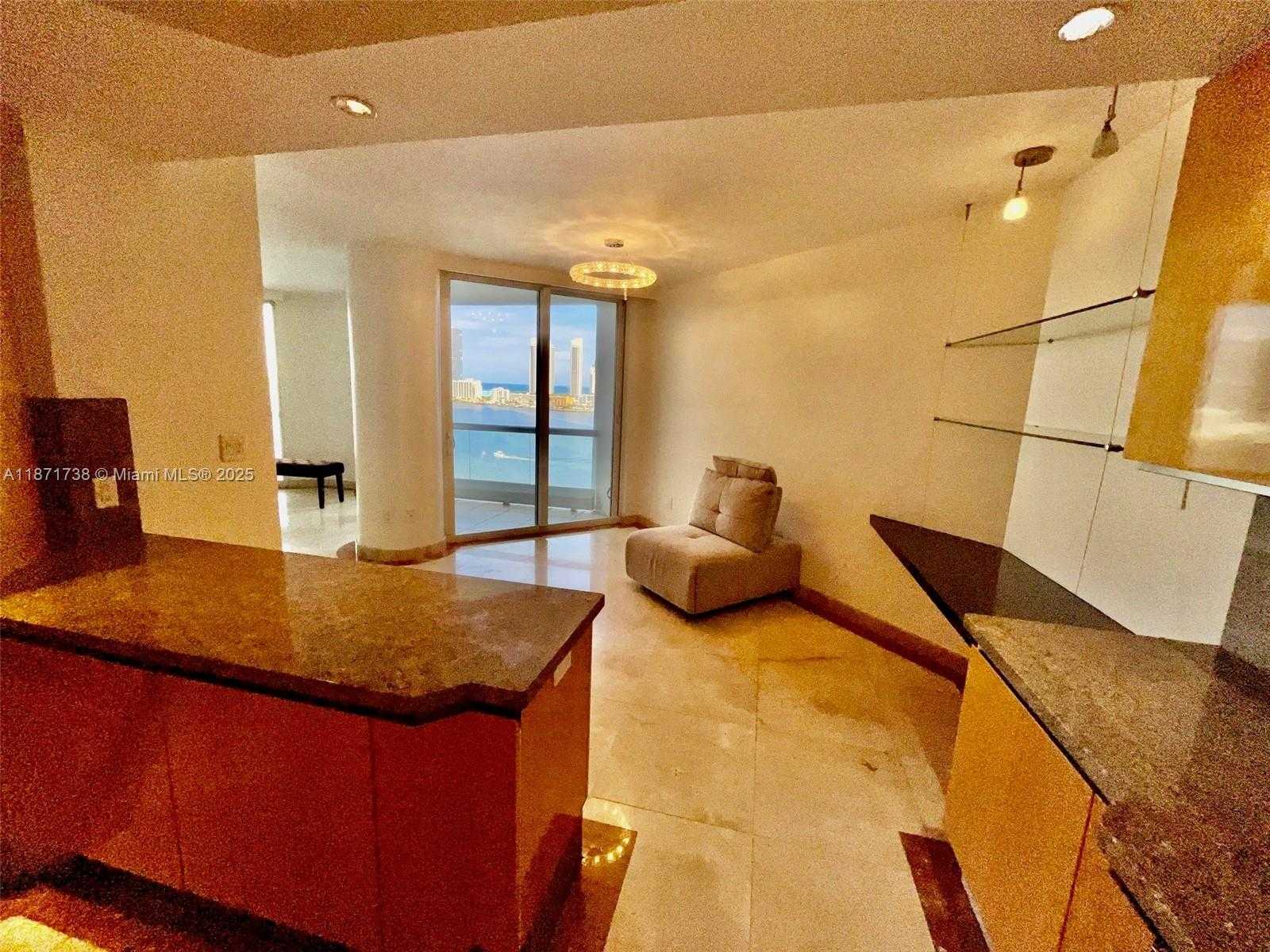 Small Image of 2600 ISLAND BLVD #1503, Aventura Number 7