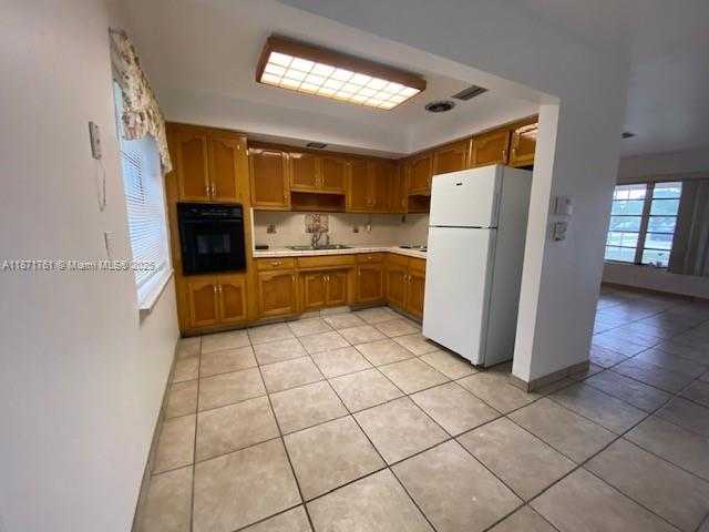 Small Image of 2301 NORTH 56TH TER #F, Hollywood Number 3