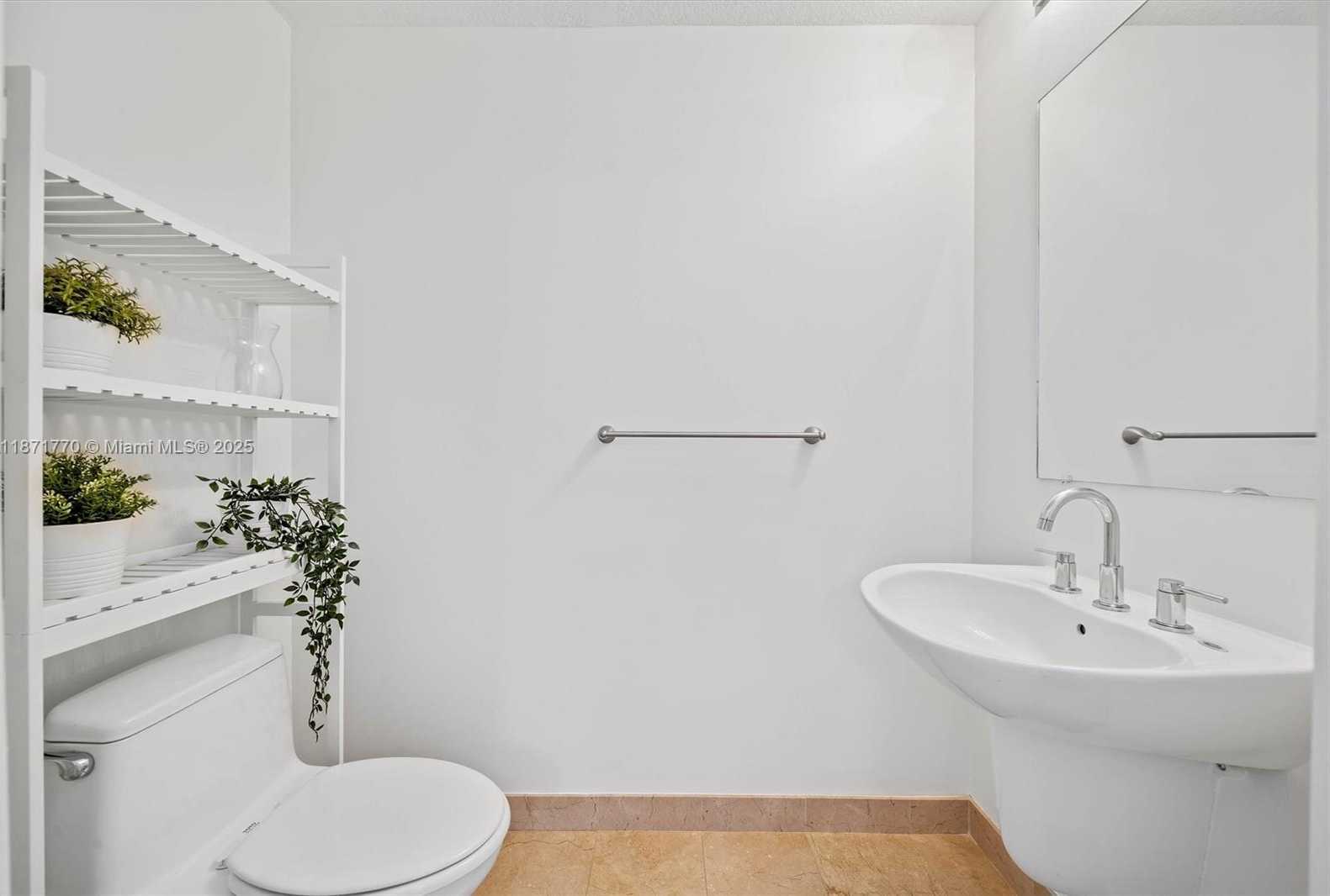 Small Image of 6515 COLLINS AVE #1601, Miami Beach Number 13