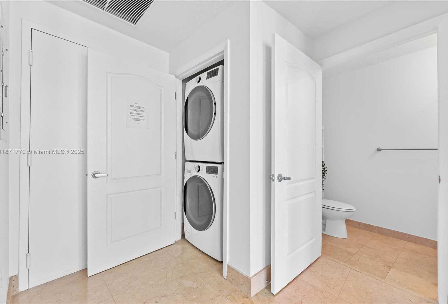 Small Image of 6515 COLLINS AVE #1601, Miami Beach Number 14